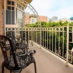 Horton Grand Hotel