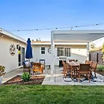 Family Oasis With Hot Tub And Dedicated Workspace