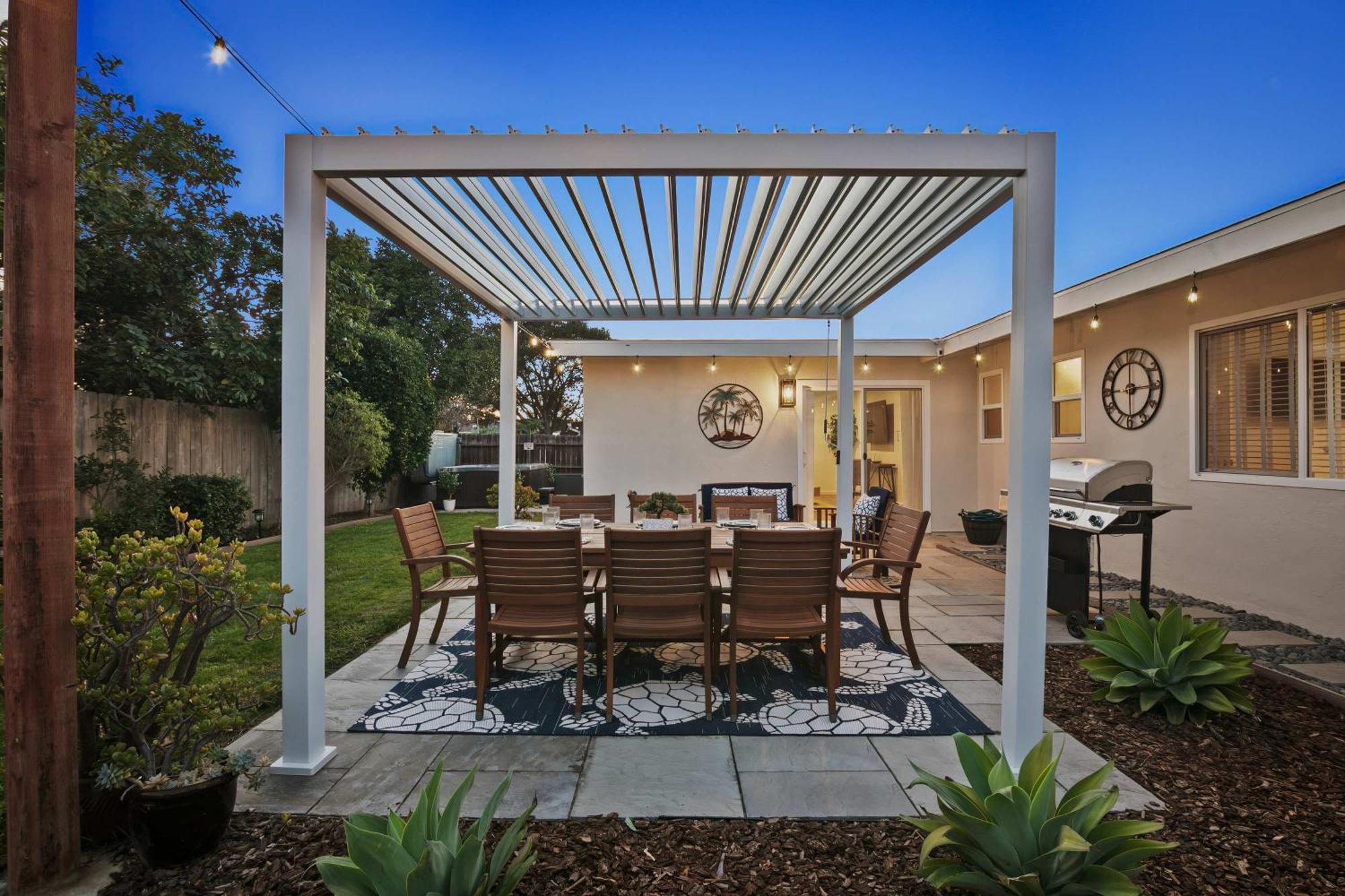 Family Oasis With Hot Tub And Dedicated Workspace
