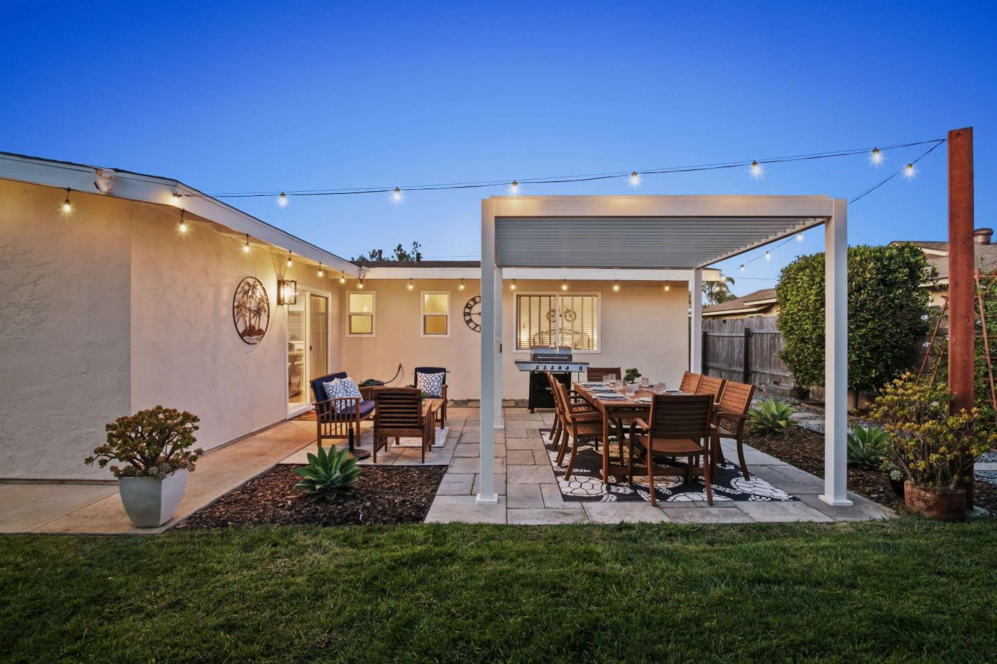 Family Oasis With Hot Tub And Dedicated Workspace Holiday home *