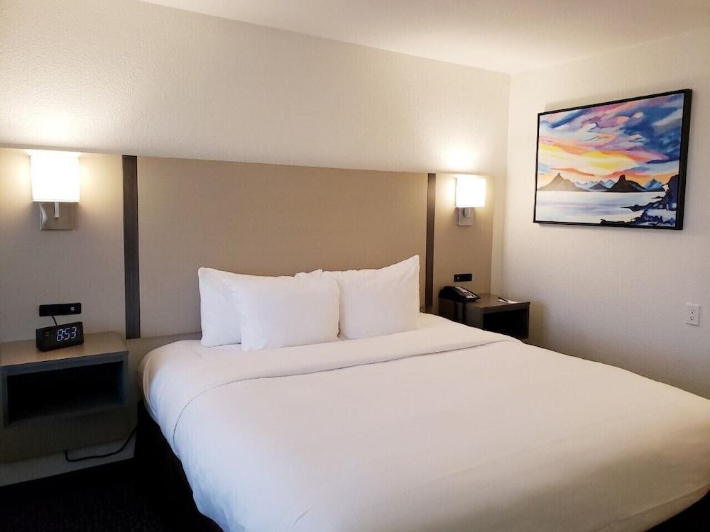 Comfort Miramar