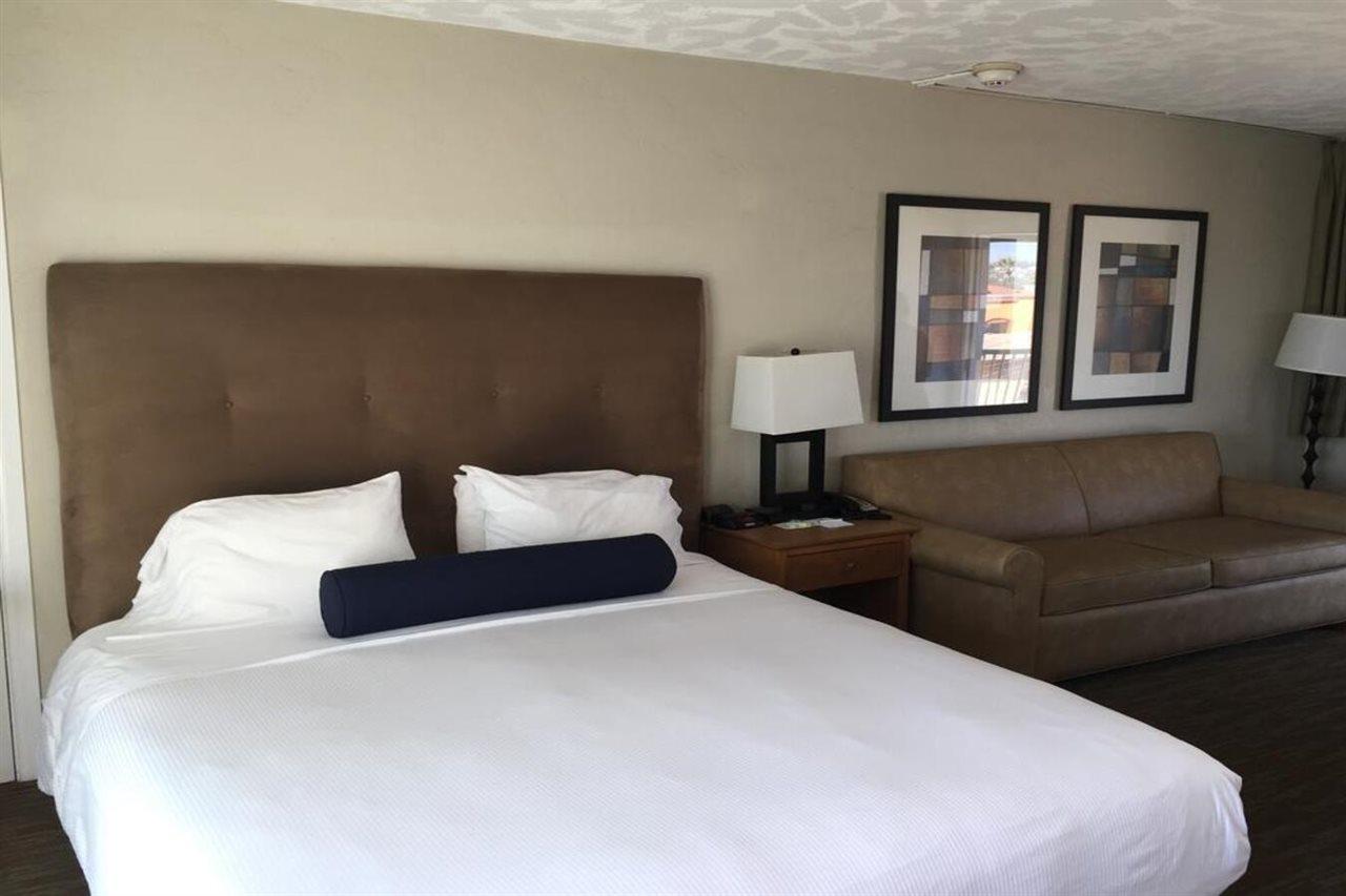 Hotel Surfer 3*