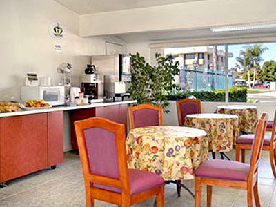 Travelodge By Wyndham Seaworld Motel