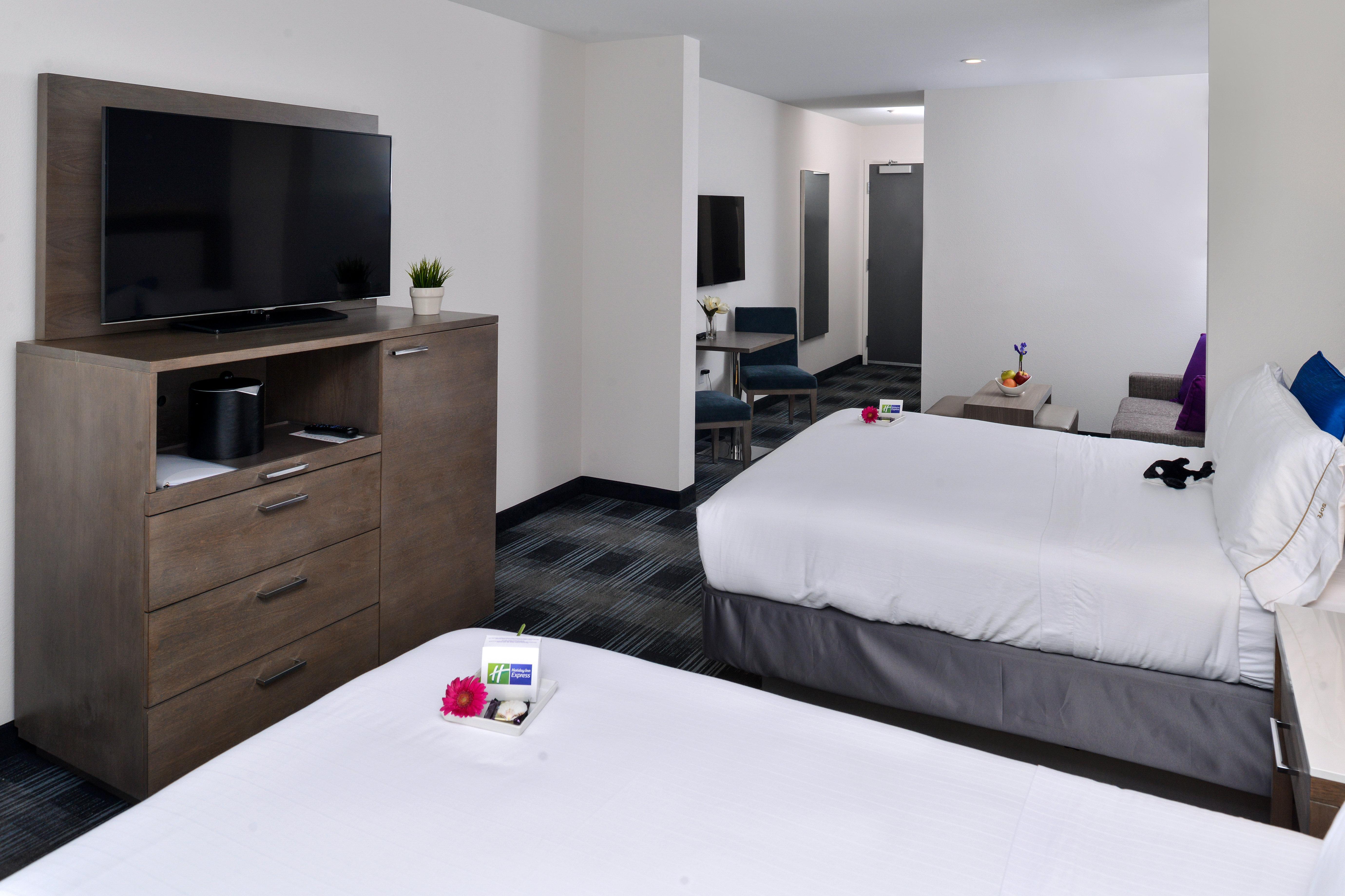 Express & - Mission Valley By Ihg 3*