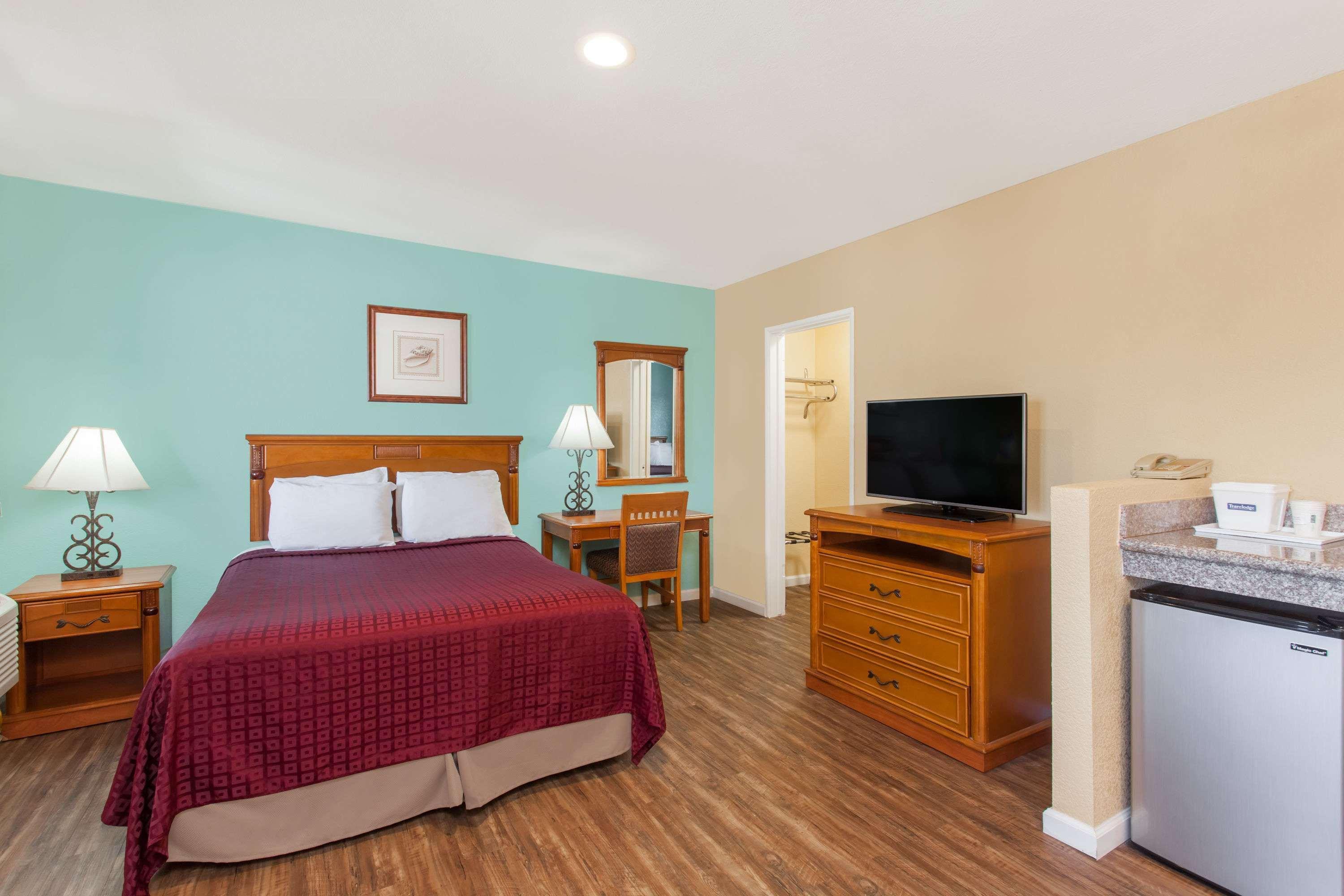 Travelodge By Wyndham Seaworld