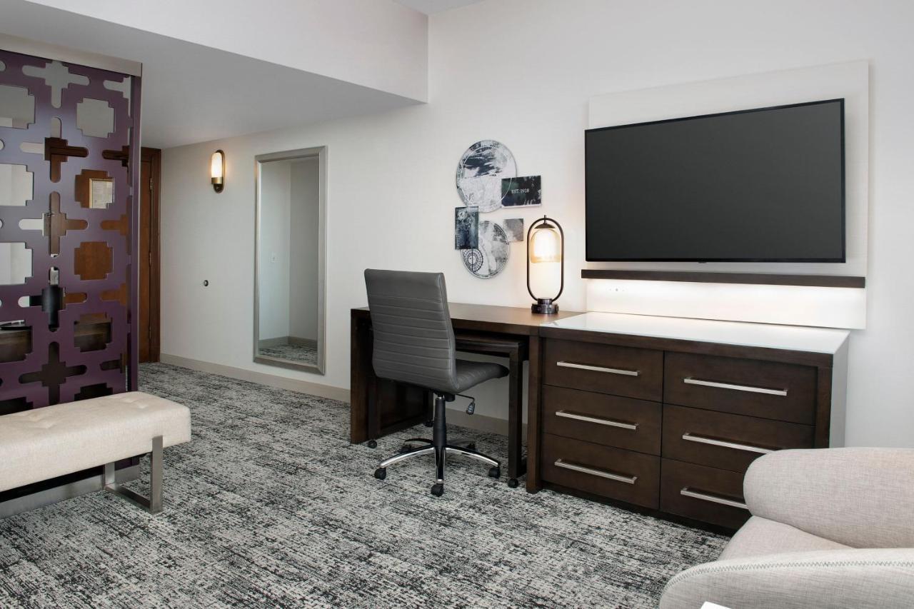 Hotel Courtyard By Marriott Downtown