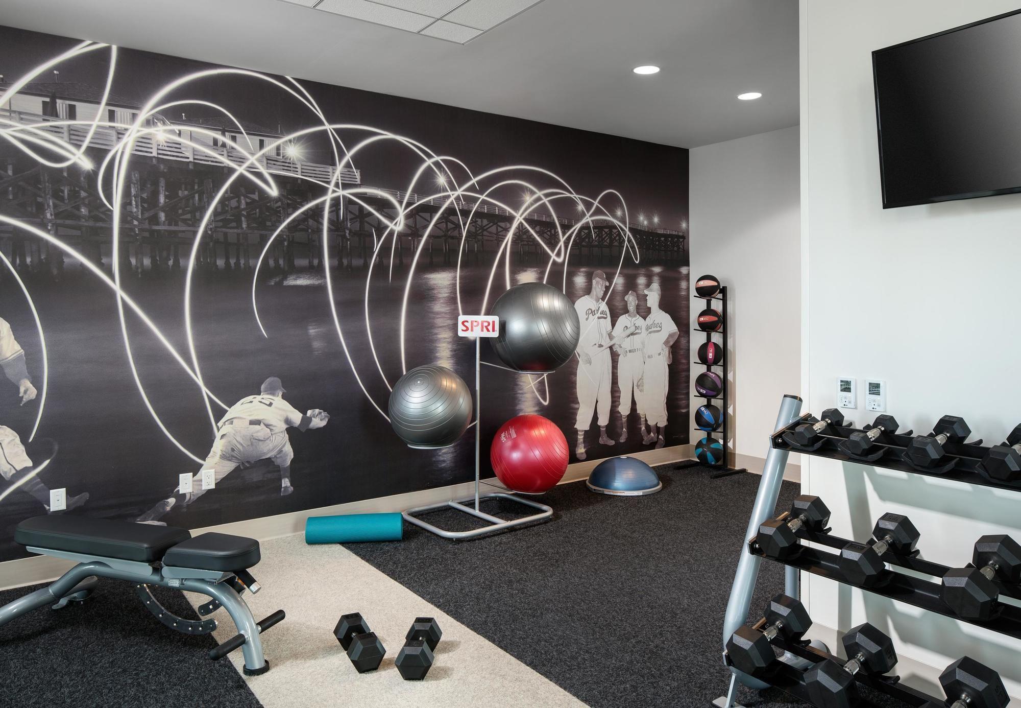 By Marriott Downtown/bayfront 3* San Diego