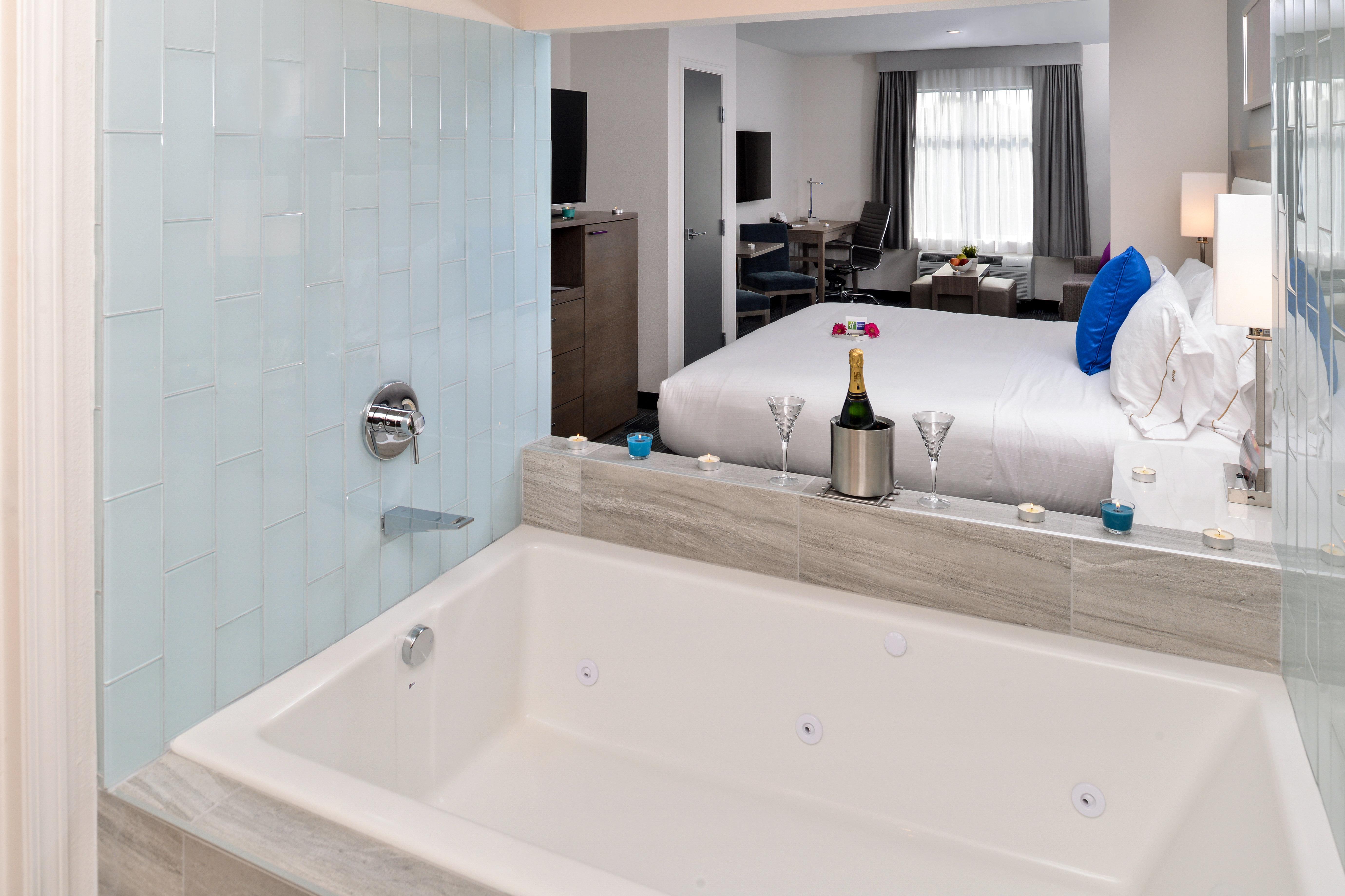 Express & - Mission Valley By Ihg Hotel 3*