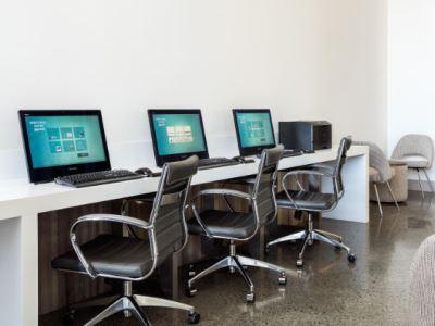 By Marriott Downtown/bayfront Hotel 3*