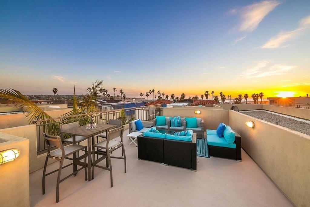 Stunning South Mission With Private Rooftop & Ocean Views! San Diego