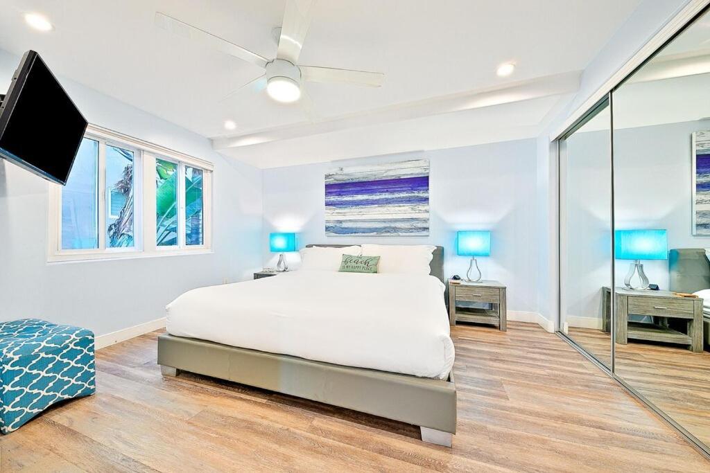 Stunning South Mission With Private Rooftop & Ocean Views! San Diego