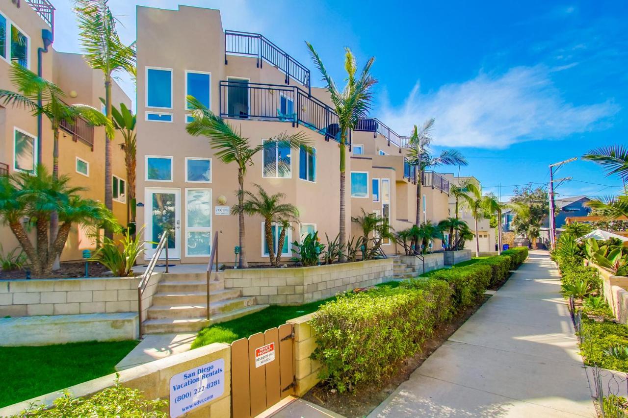 Stunning South Mission With Private Rooftop & Ocean Views! * San Diego