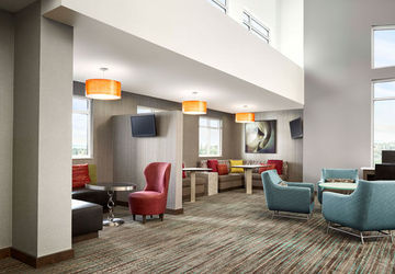 By Marriott Downtown/bayfront