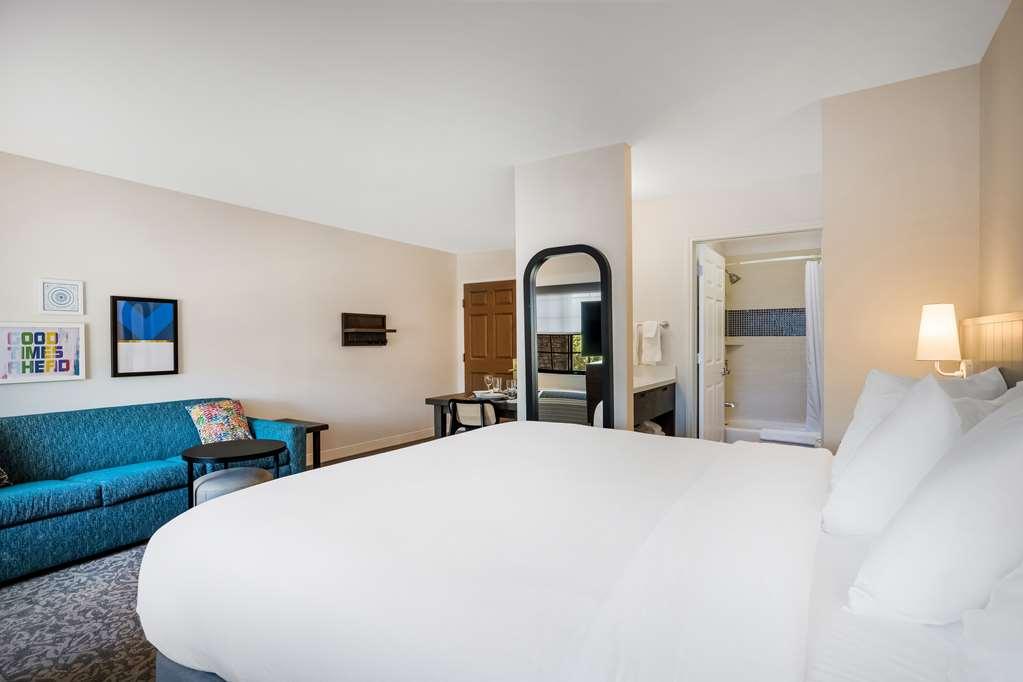 Sonesta Es - Sorrento Mesa 3*