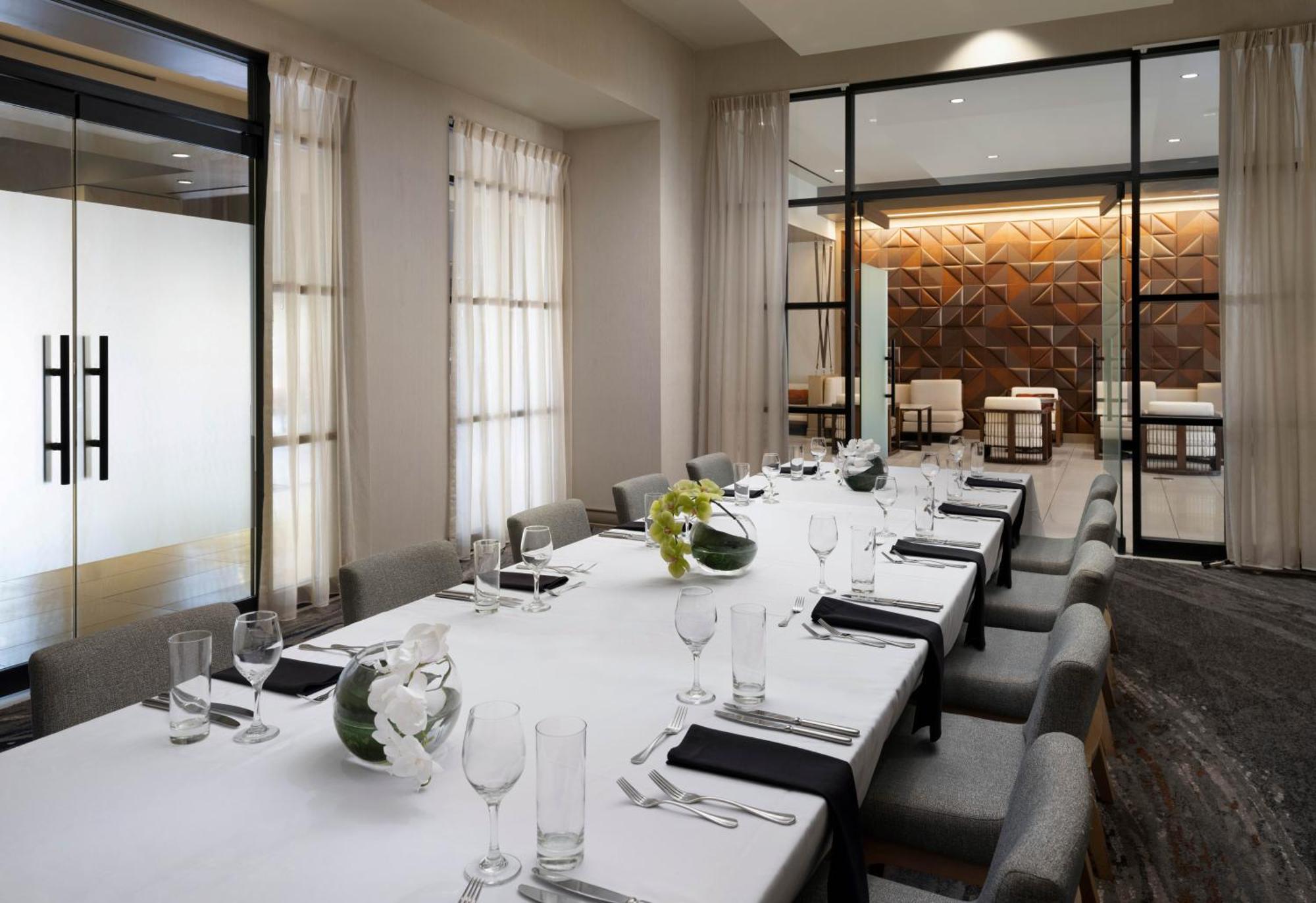 Marriott Del Mar Hotel 4*