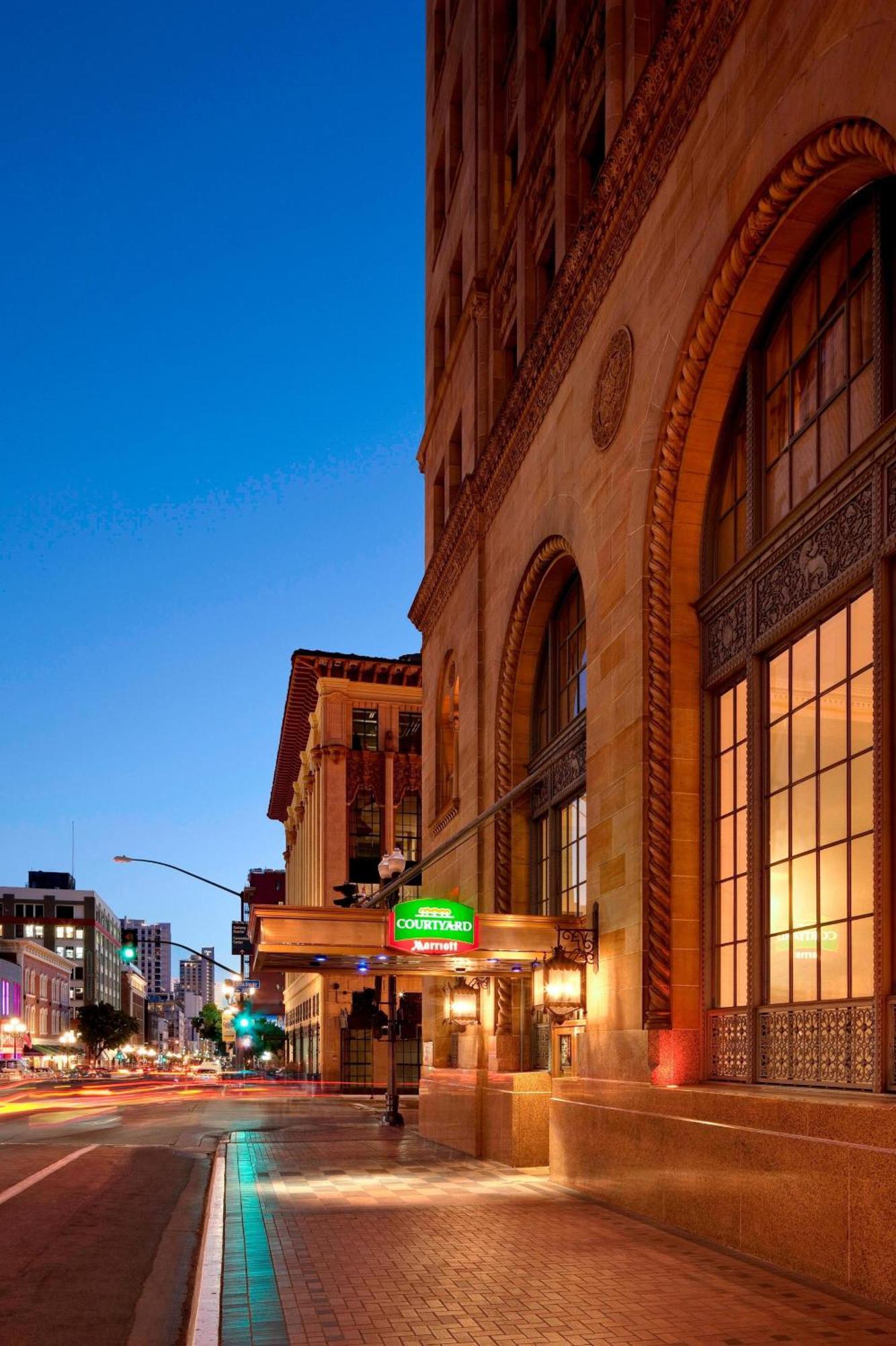 Courtyard By Marriott Downtown 4* San Diego
