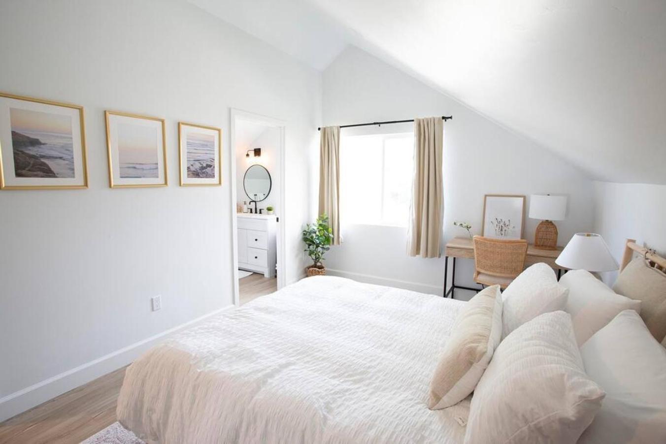 Holiday home Elegant, Beautiful, Modern, King Bed