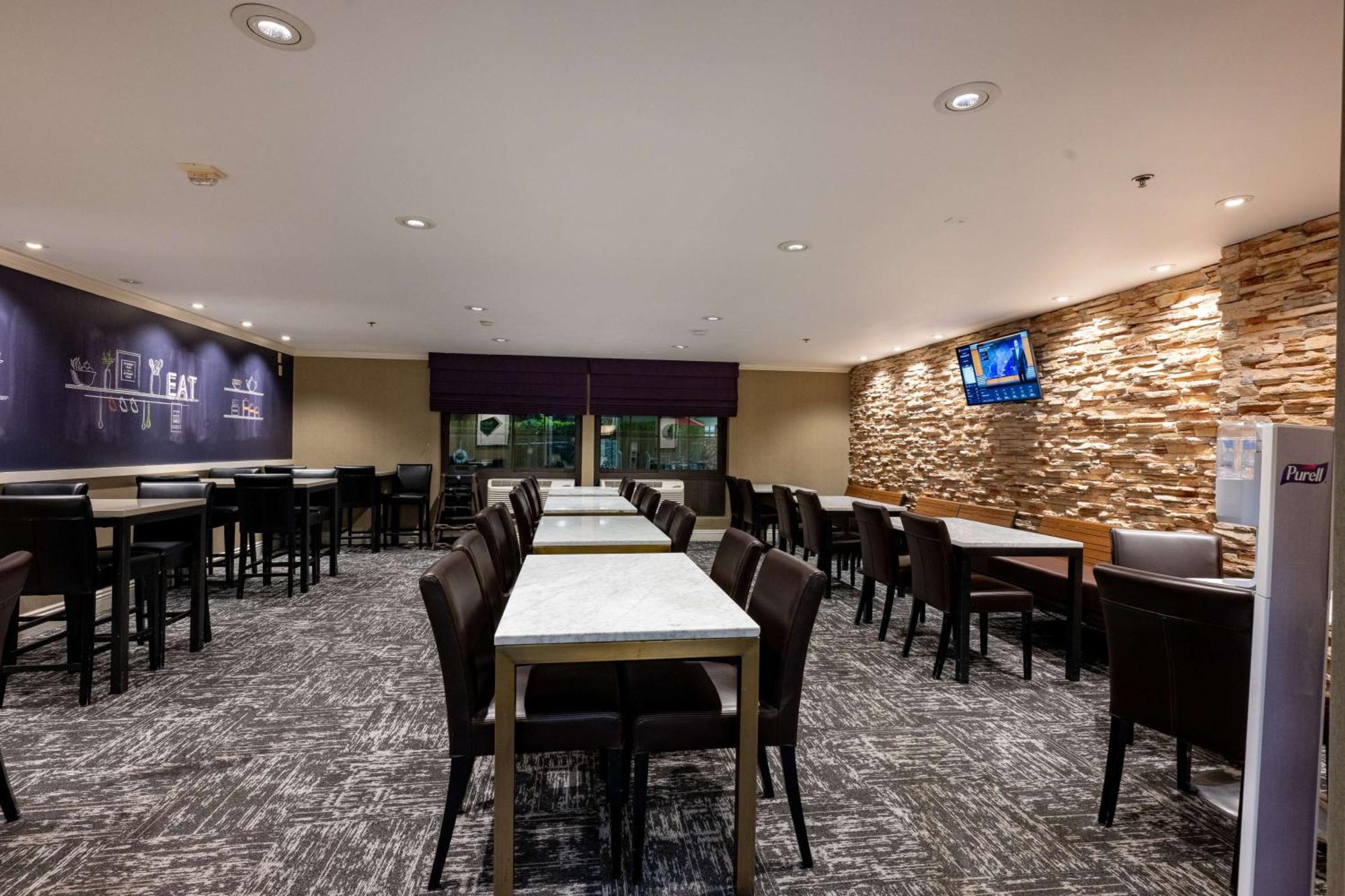 Hotel Hampton By Hilton - Kearny Mesa 3*