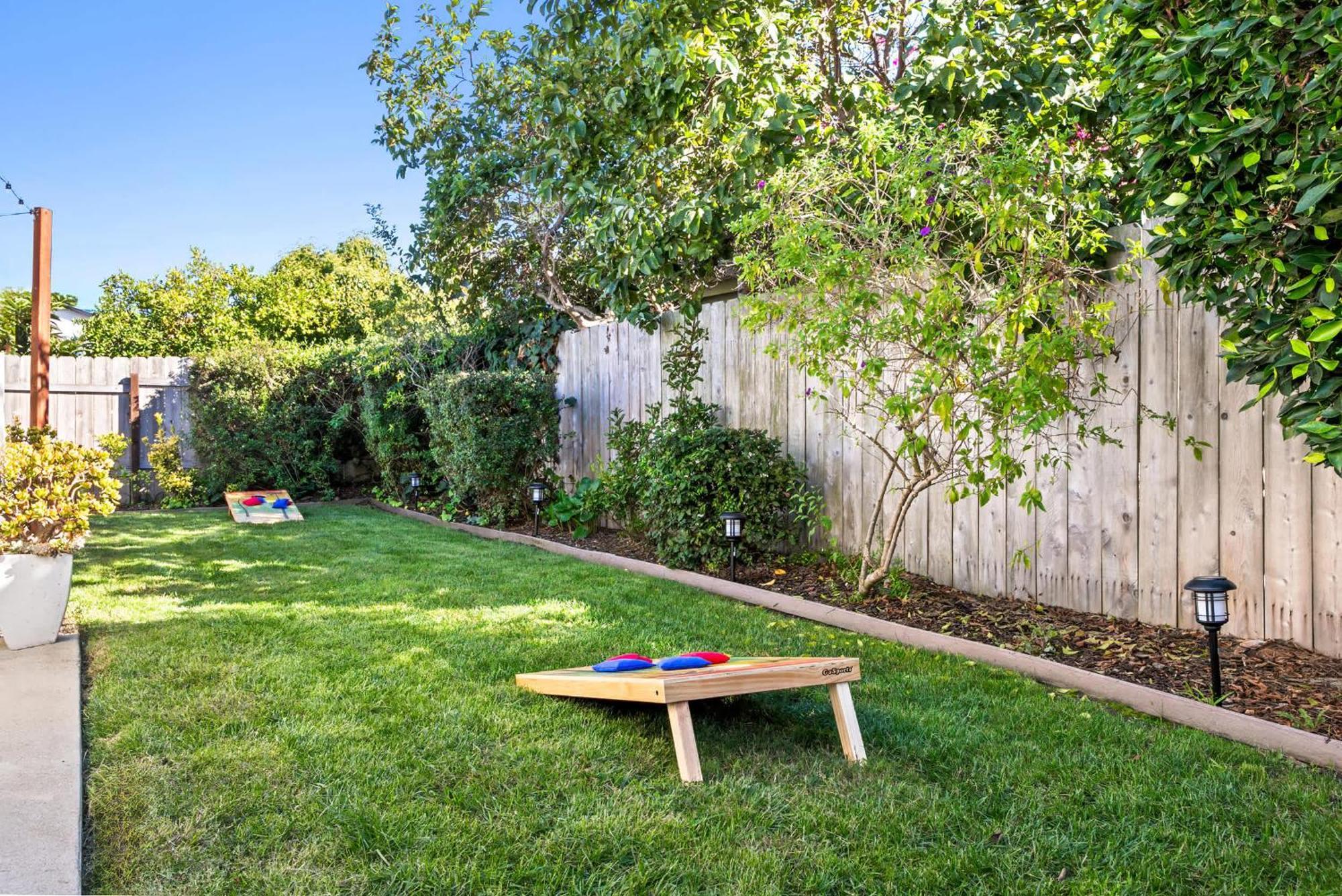 Family Oasis With Hot Tub And Dedicated Workspace Holiday home *