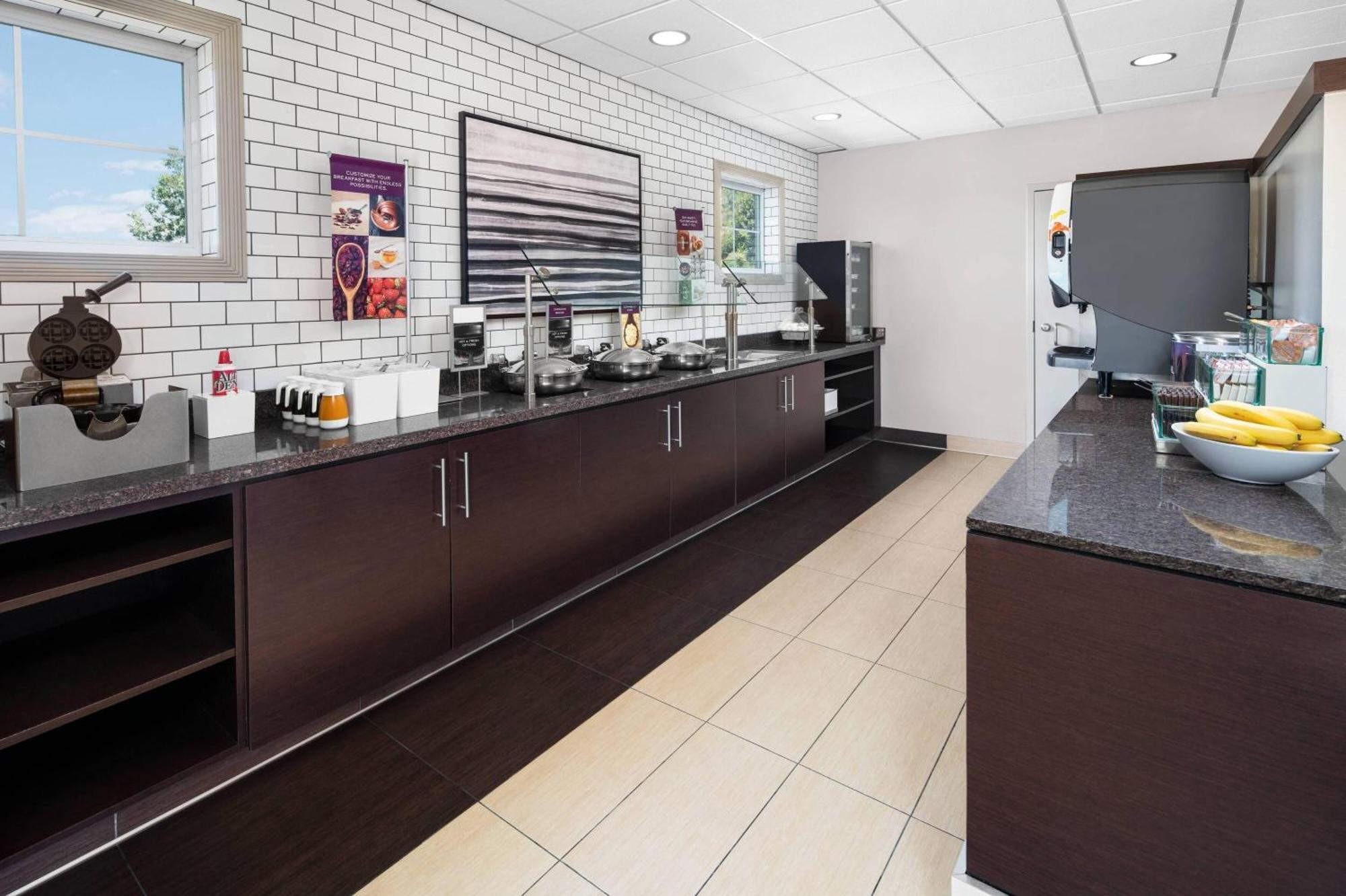 Hotel Rancho Bernardo Scripps Poway 3*