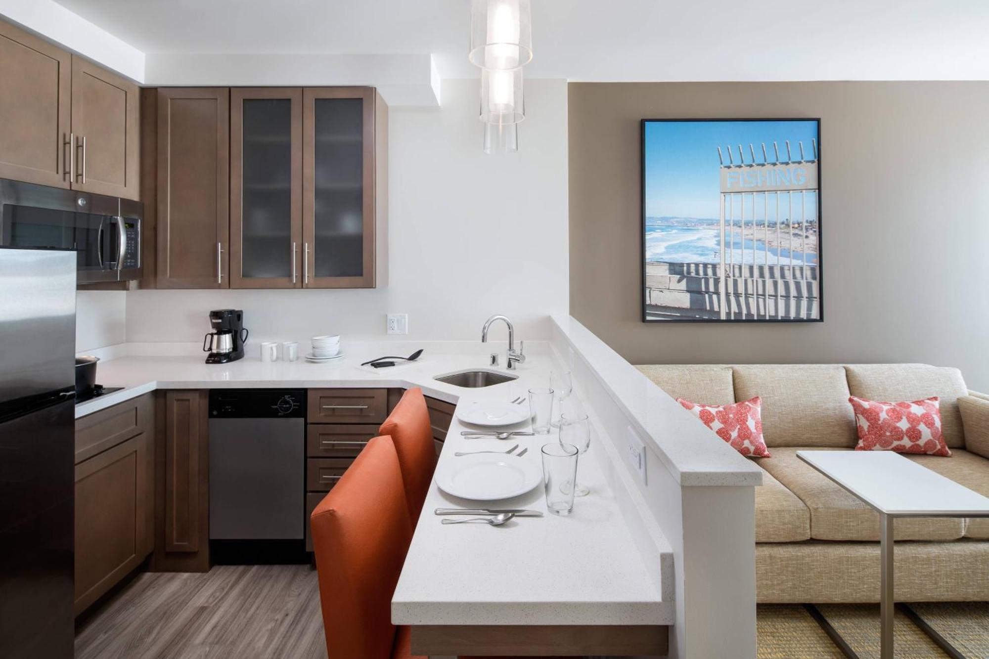 Hotel By Marriott Downtown/bayfront