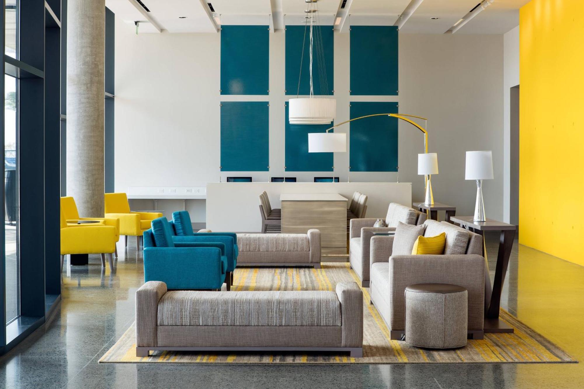 By Marriott Downtown/bayfront 3* San Diego