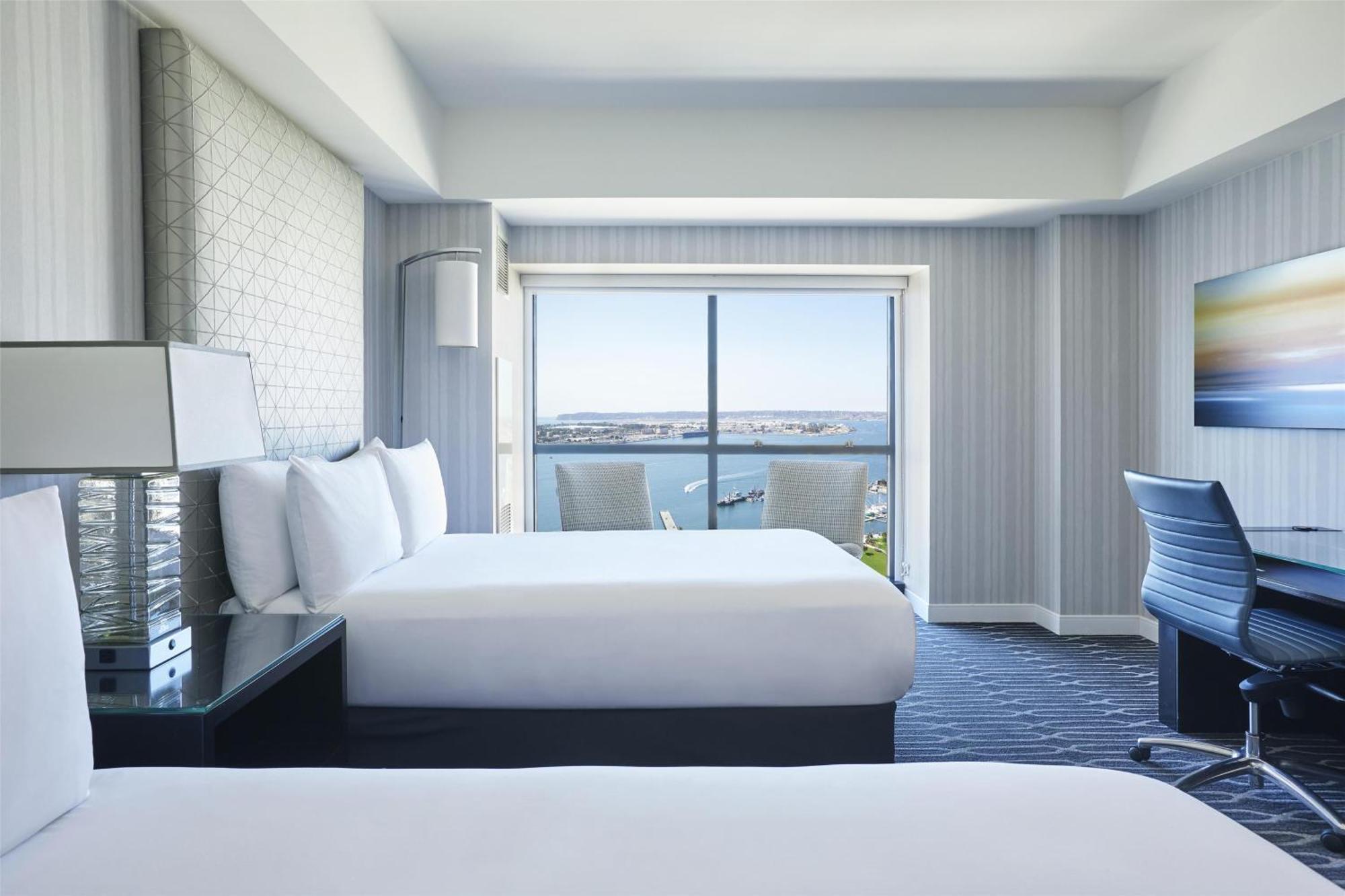 Manchester Grand Hyatt Hotel 4*