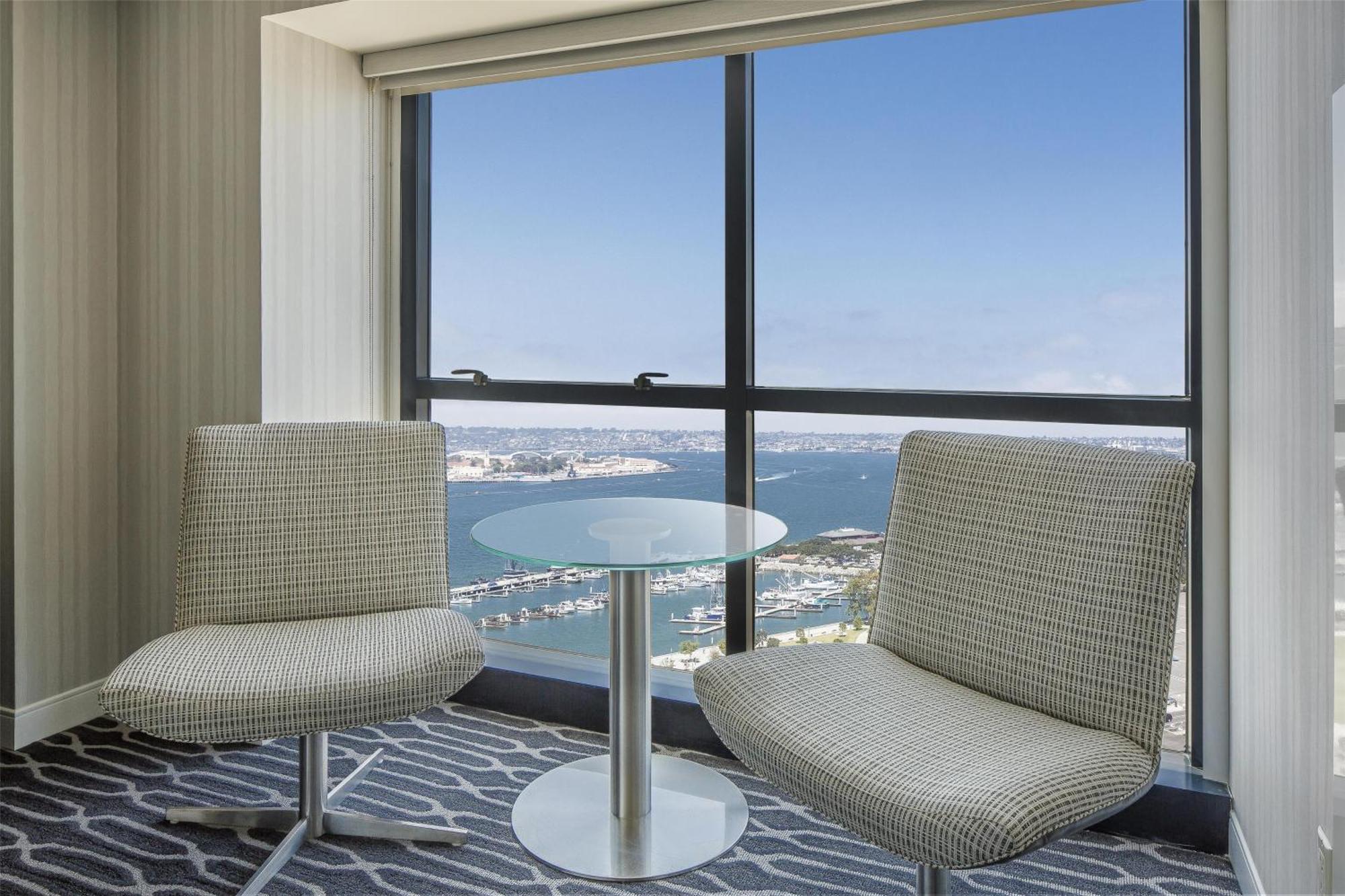 Manchester Grand Hyatt Hotel 4*