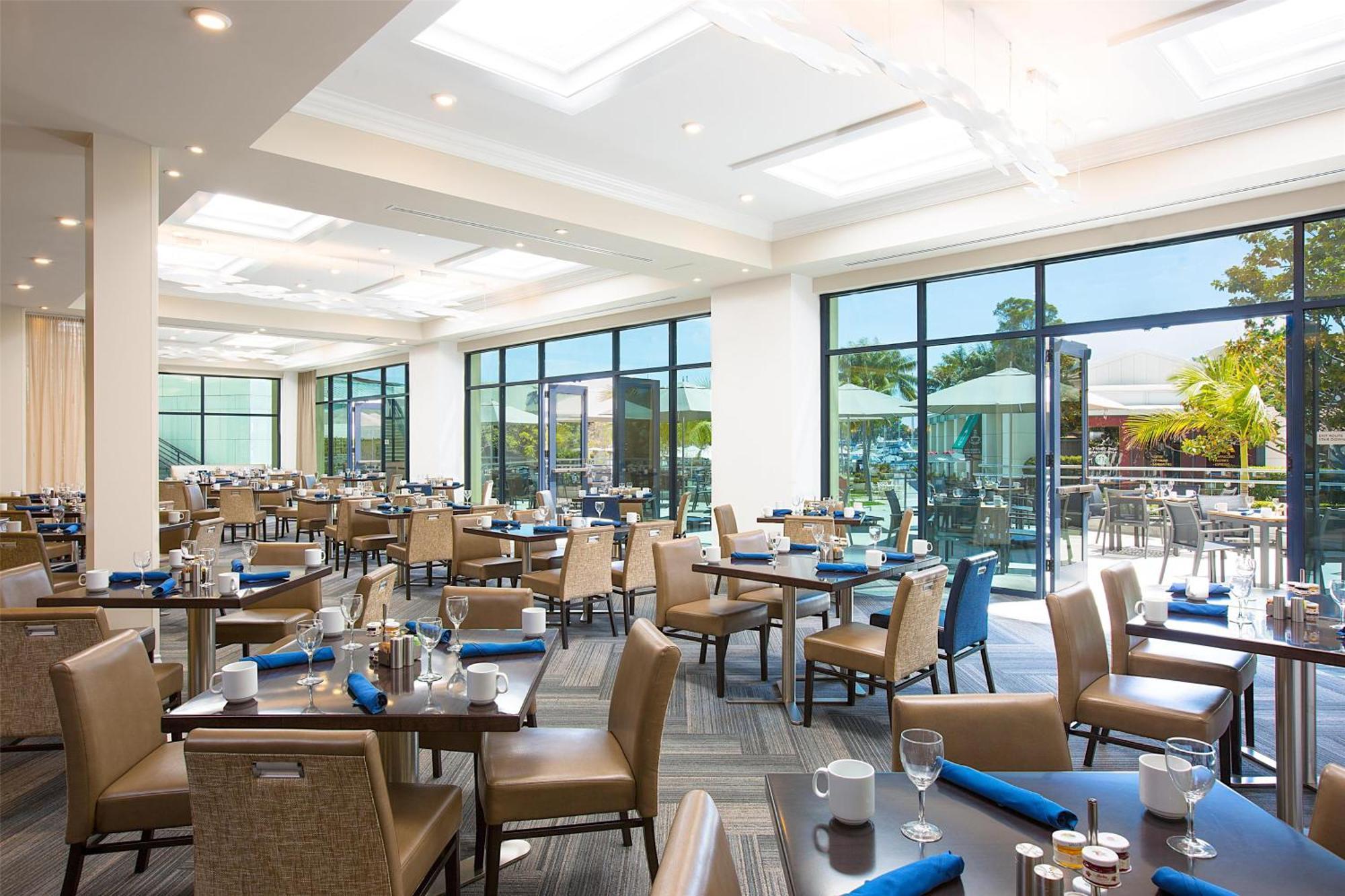 Hotel Manchester Grand Hyatt 4*