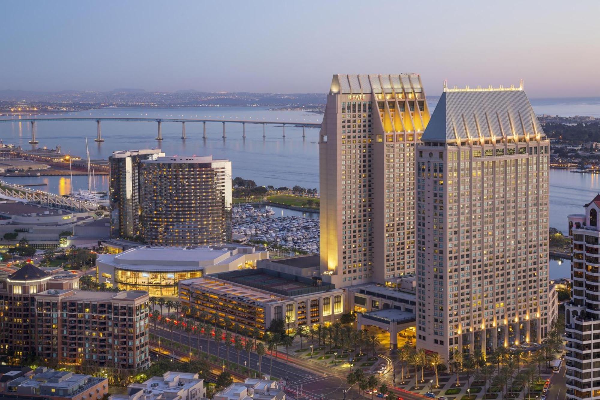 Hotel Manchester Grand Hyatt 4*