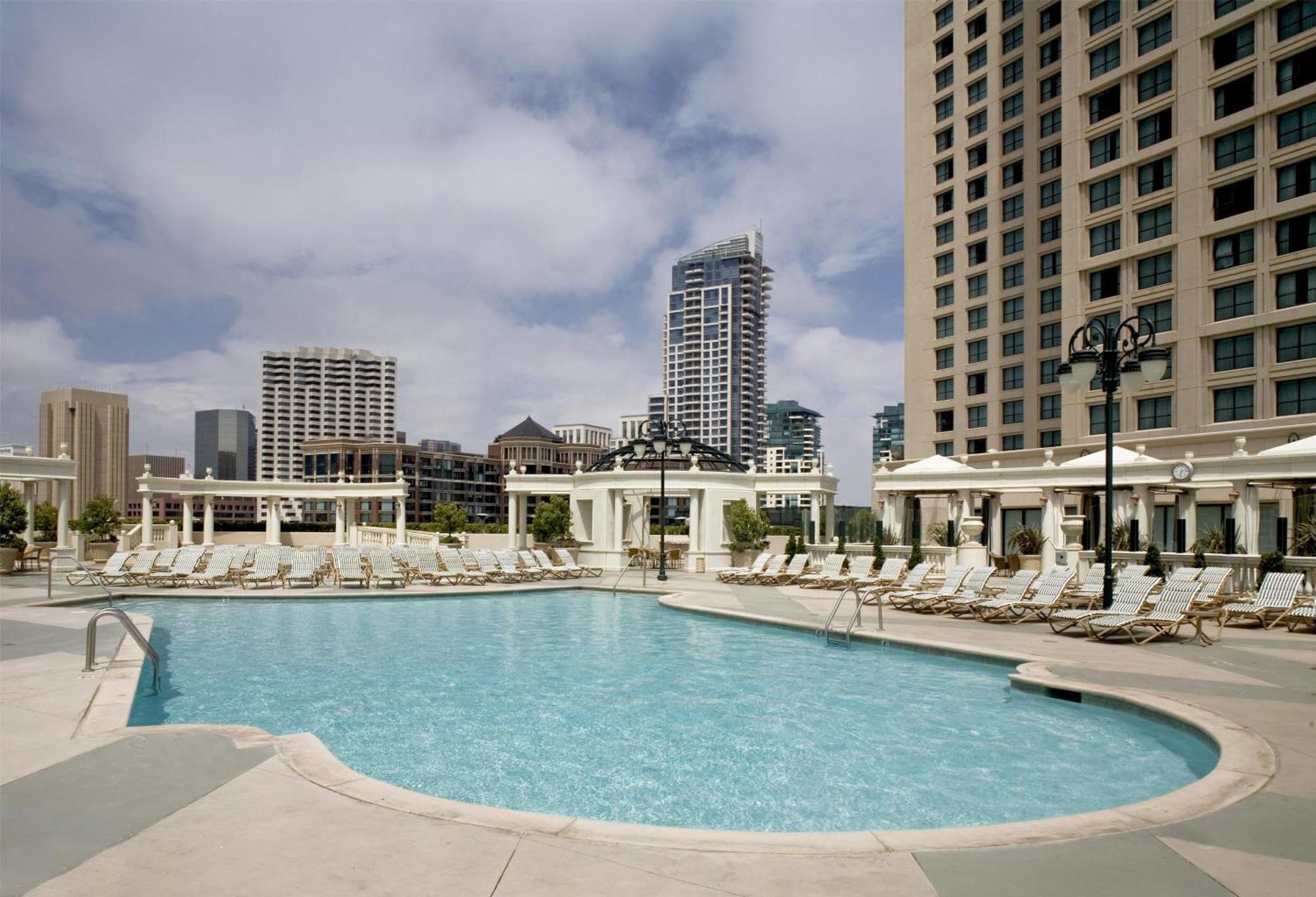 Hotel Manchester Grand Hyatt 4*