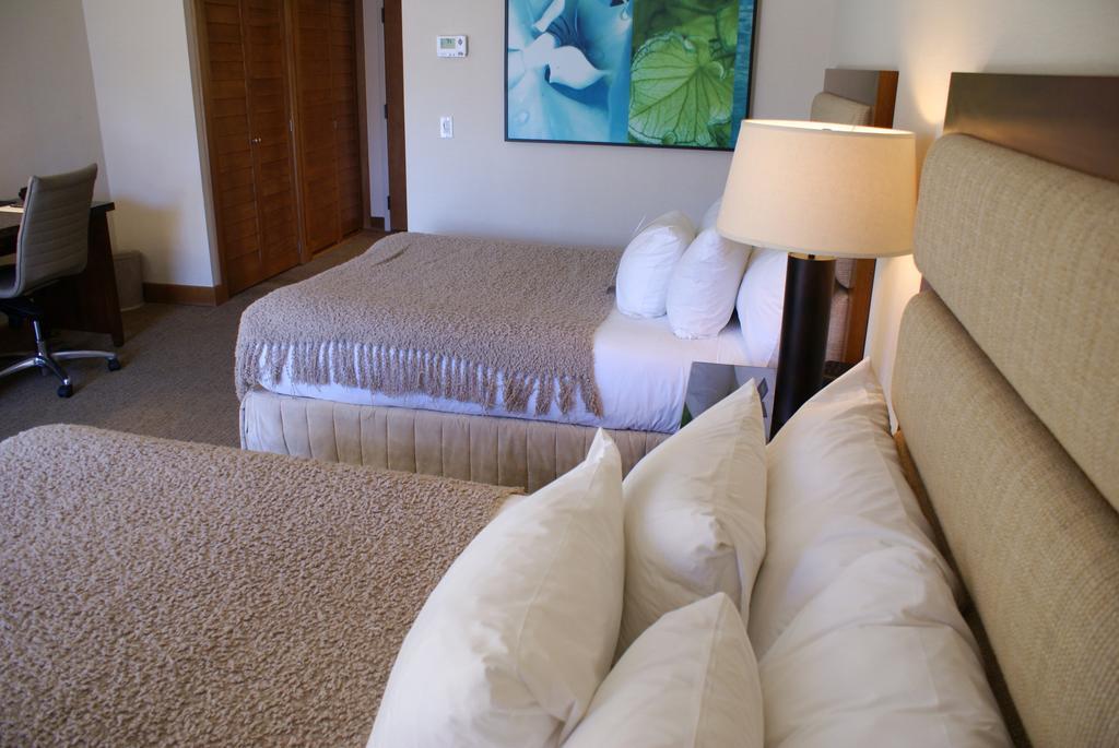 Humphreys Half Moon Hotel 3*