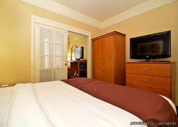 Ramada By Wyndham San Diego