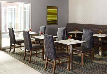 By Marriott Downtown/bayfront 3* San Diego