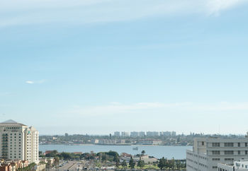 By Marriott Downtown/bayfront Hotel