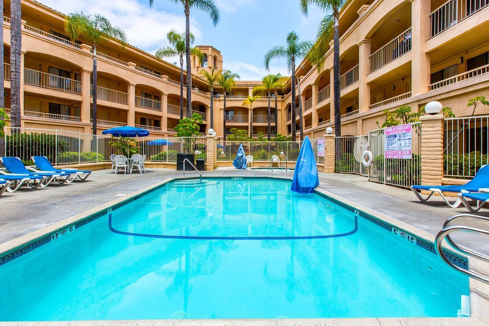 Hotel Holiday Express Mira Mesa By Ihg 2*