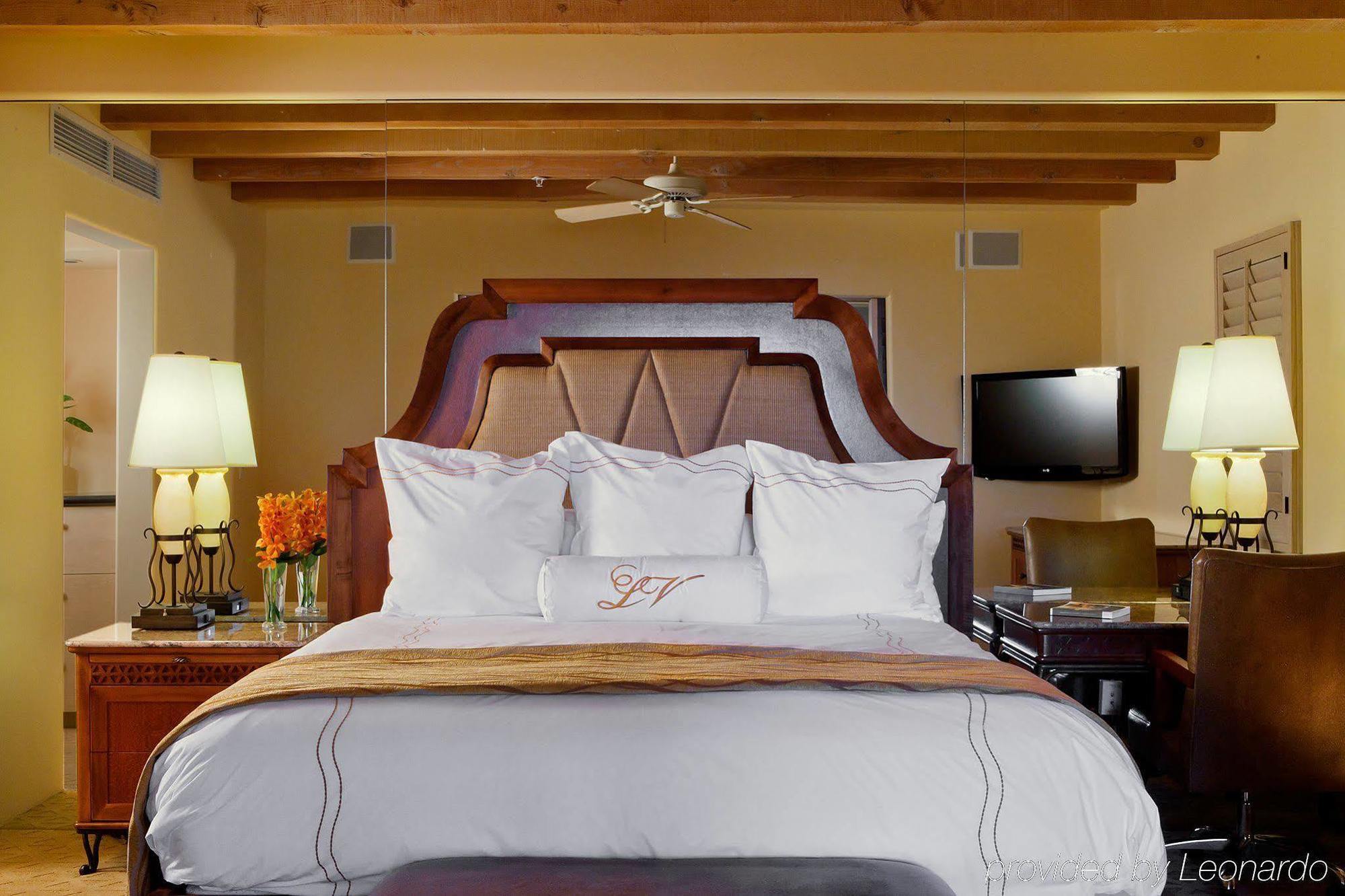 La Valencia Hotel