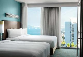 Hotel By Marriott Downtown/bayfront San Diego