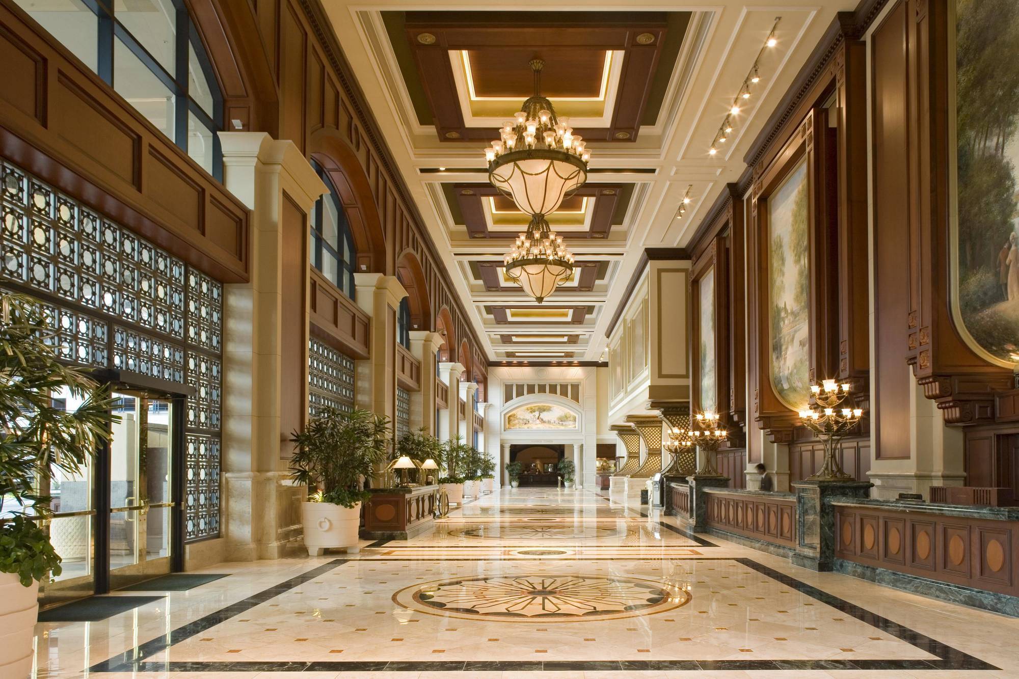 Hotel Manchester Grand Hyatt
