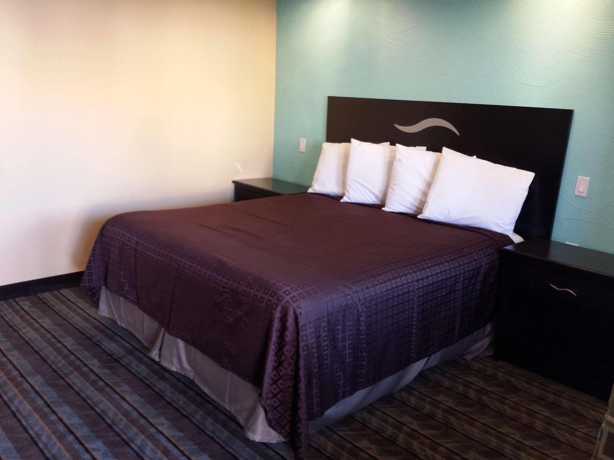 Motel Travelodge By Wyndham Seaworld