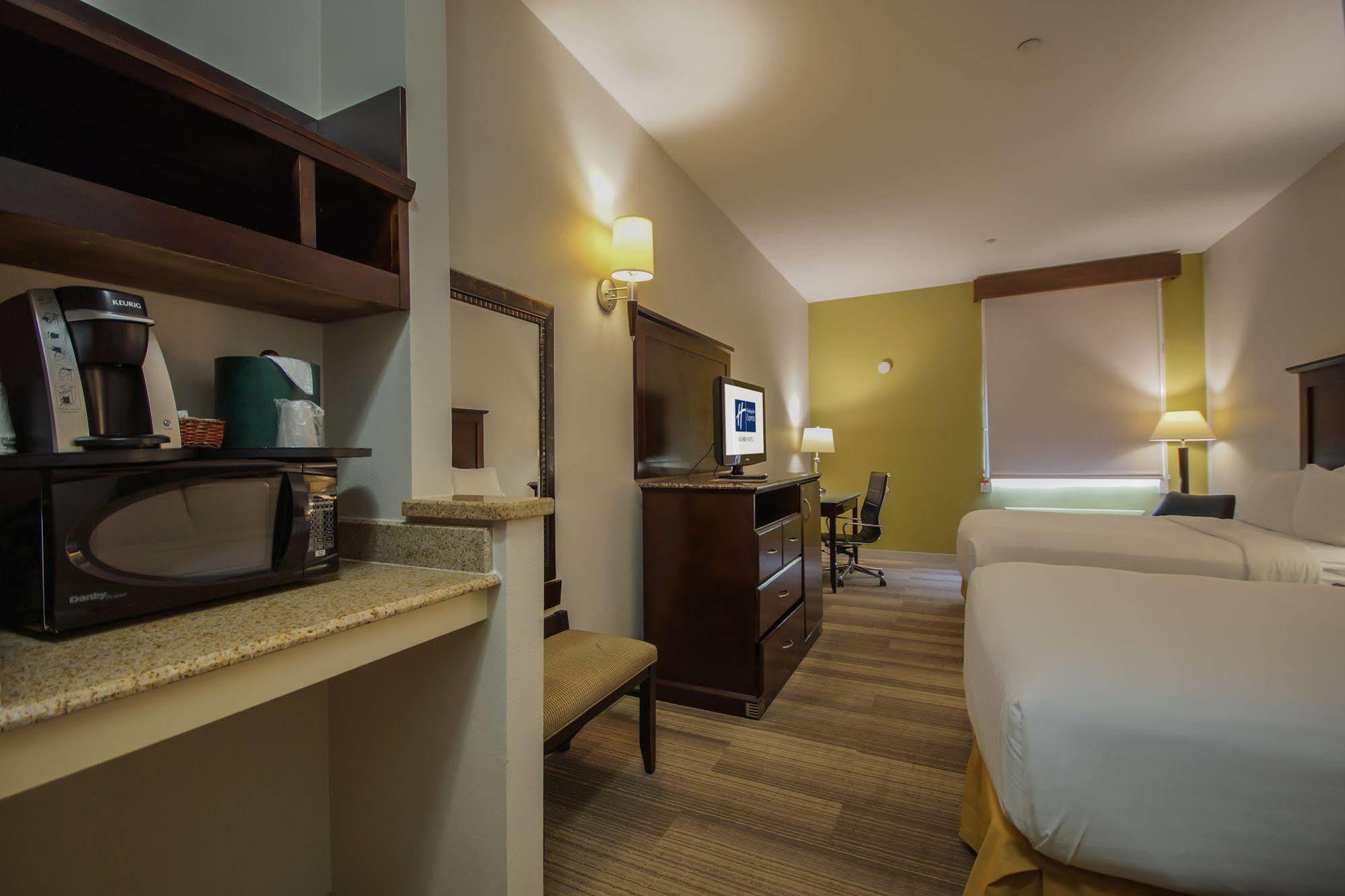 Holiday Express Mira Mesa By Ihg