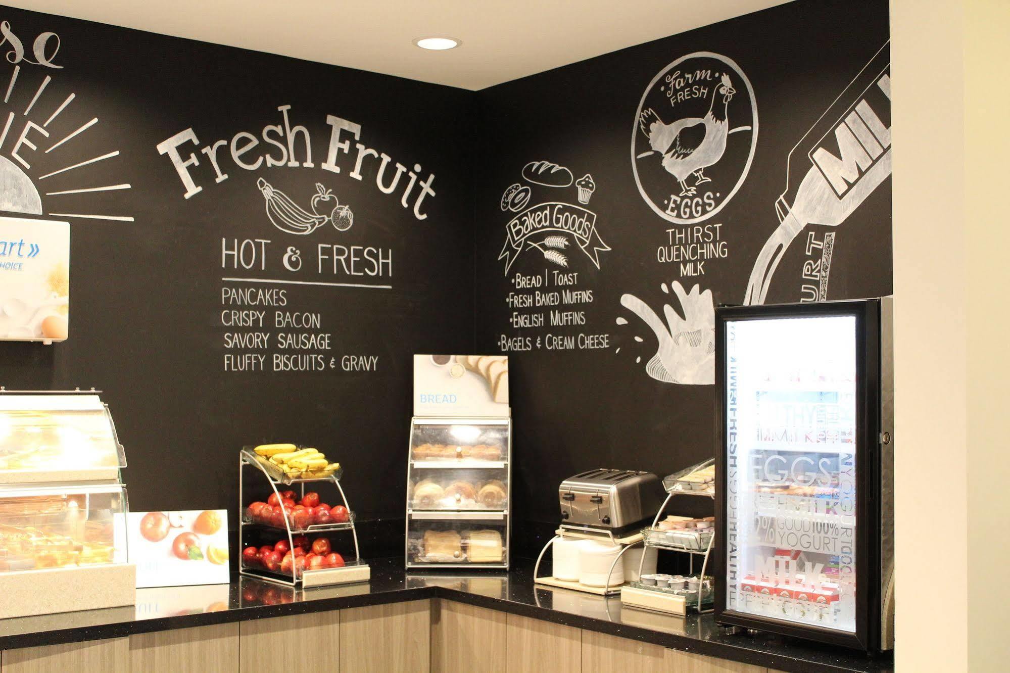 Hotel Express & - Mission Valley By Ihg San Diego