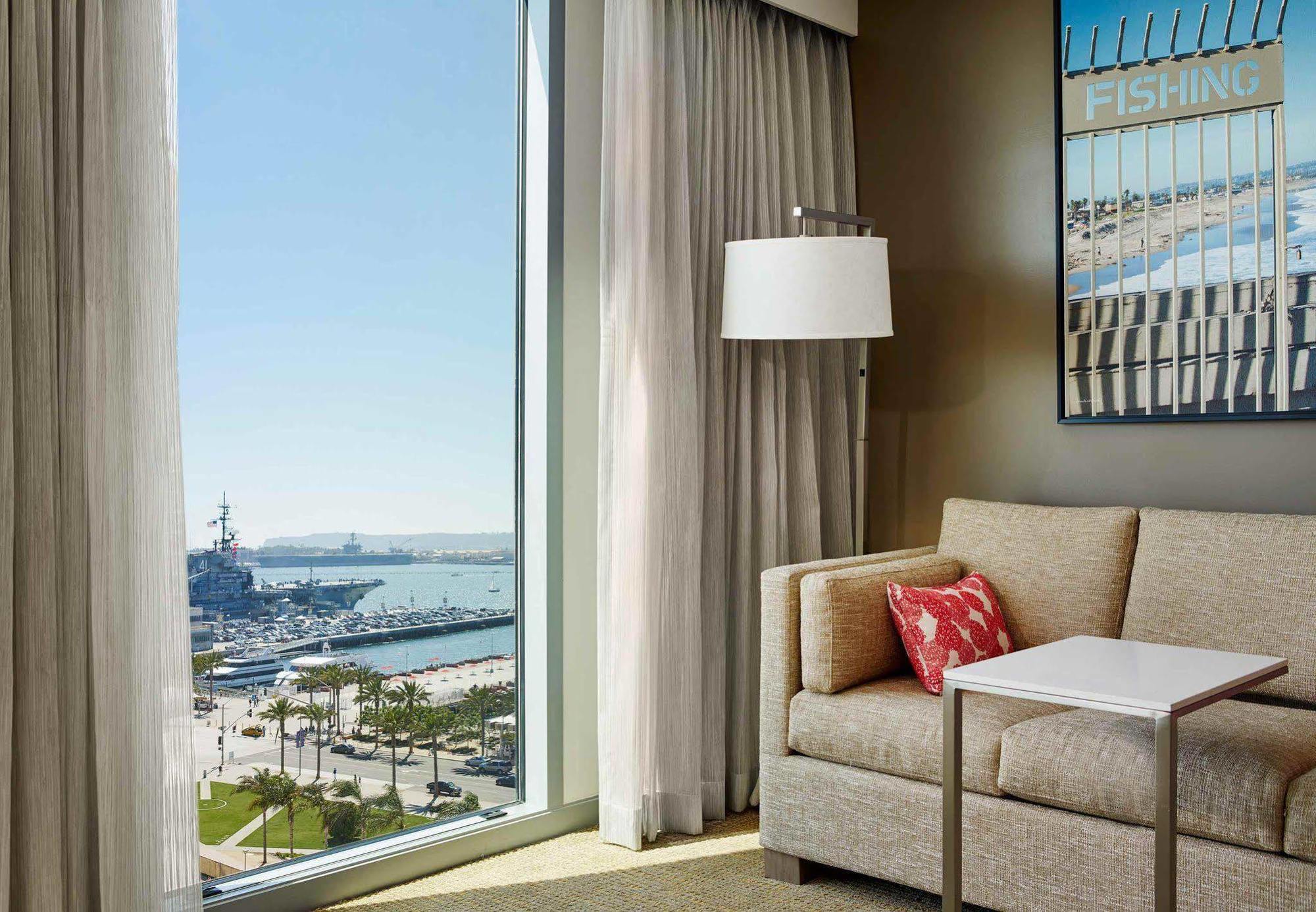 By Marriott Downtown/bayfront San Diego