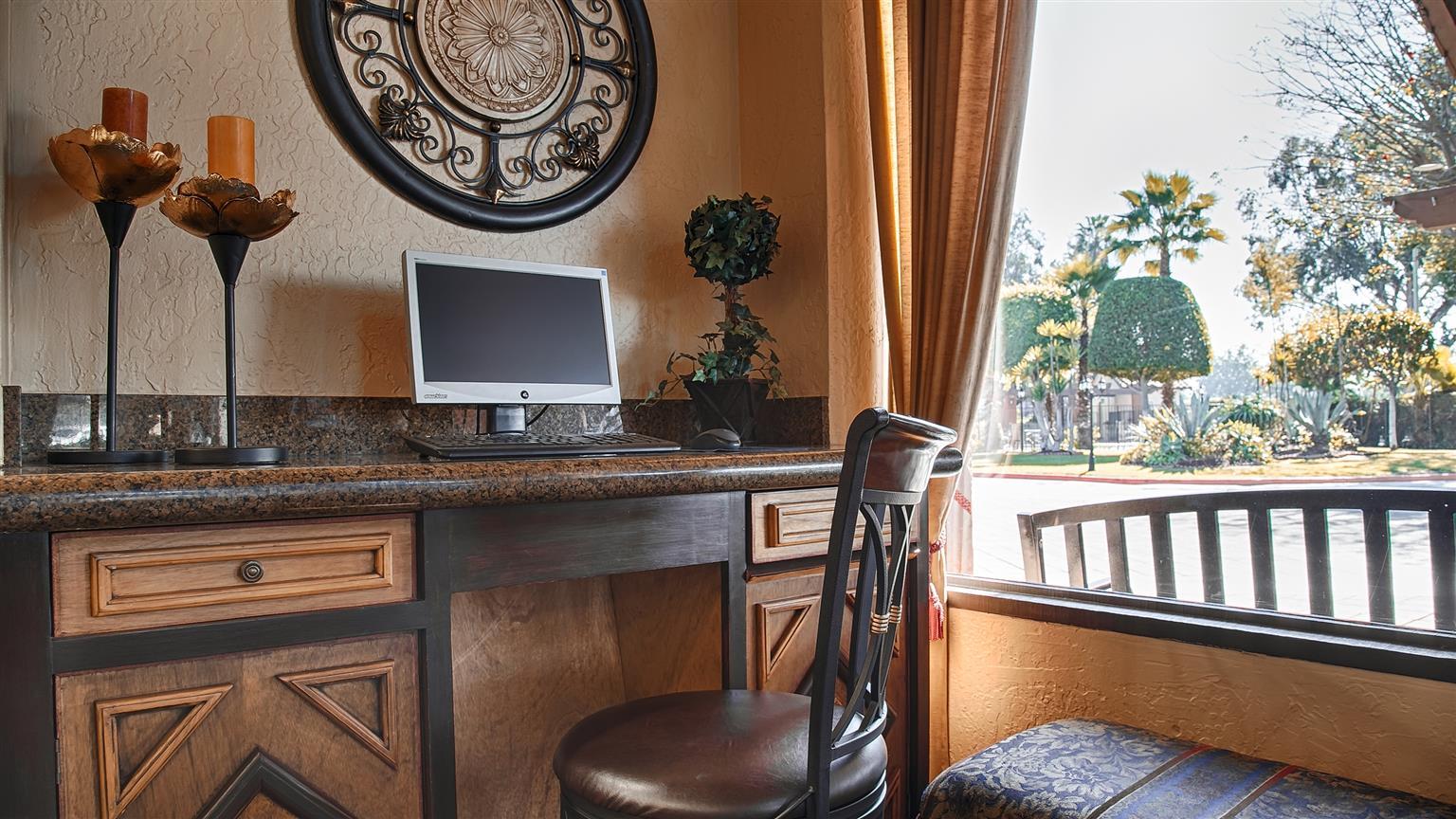 Best Western Americana Hotel