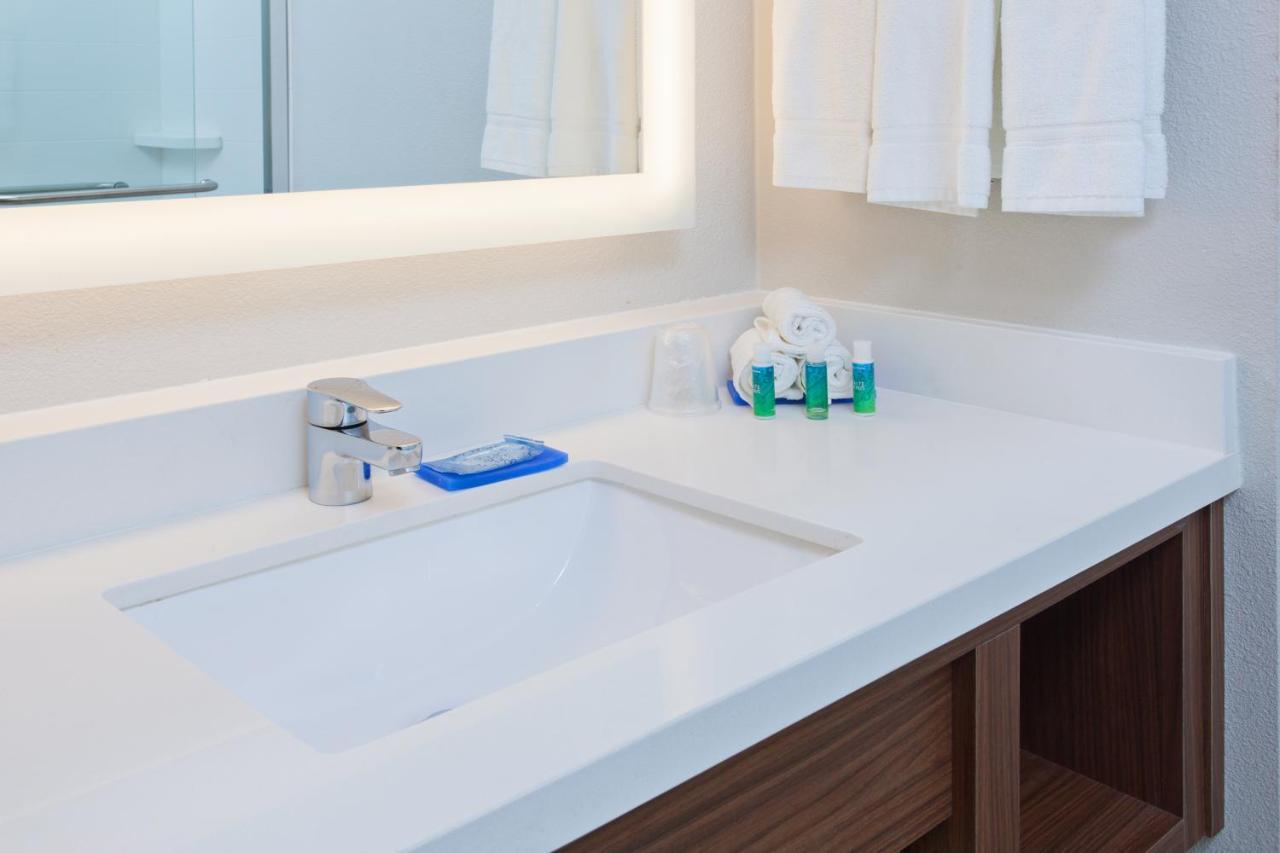 Holiday Express Mira Mesa By Ihg 2*