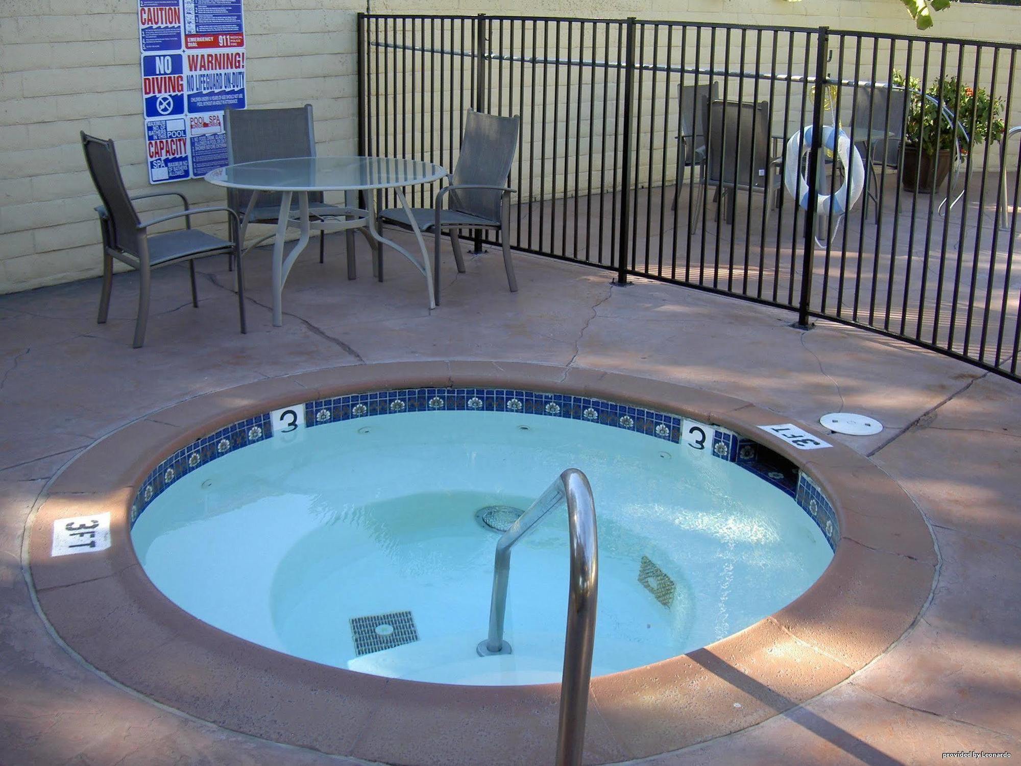 Best Western Americana 3* San Diego