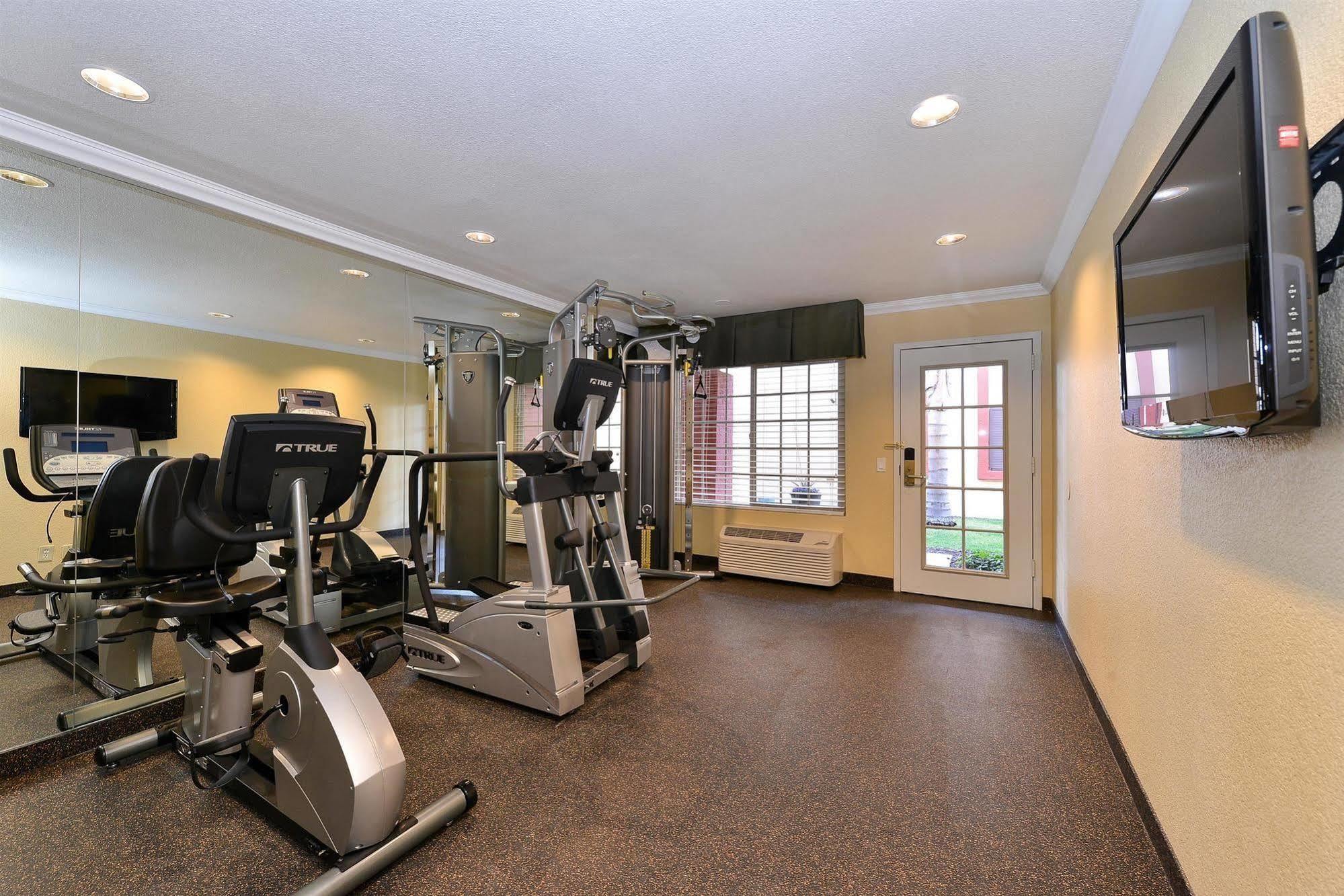 Best Western Americana Hotel 3*