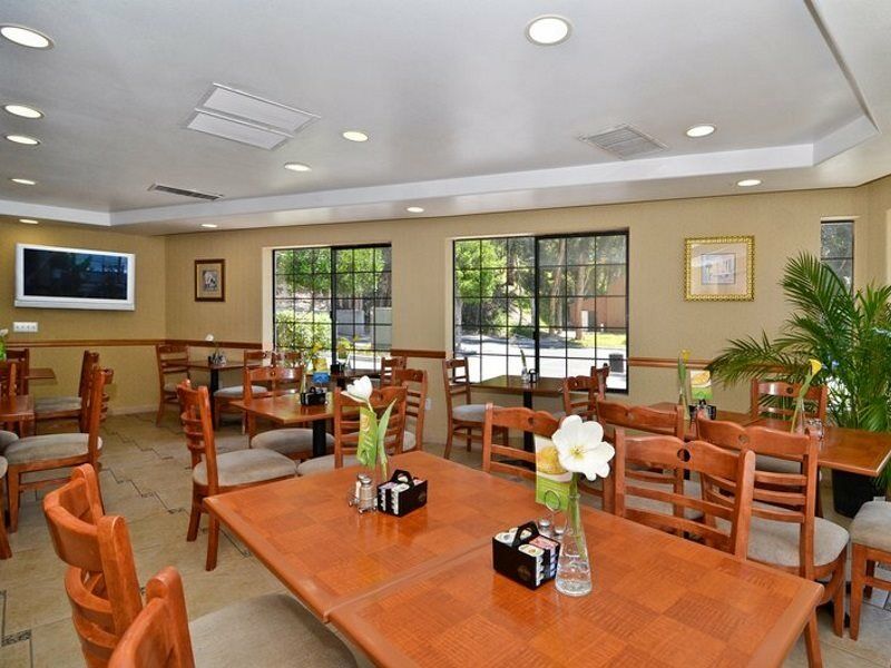 Holiday Express Mira Mesa By Ihg 2*