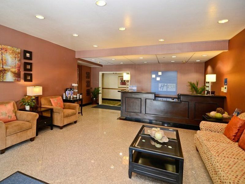 Holiday Express Mira Mesa By Ihg Hotel 2*