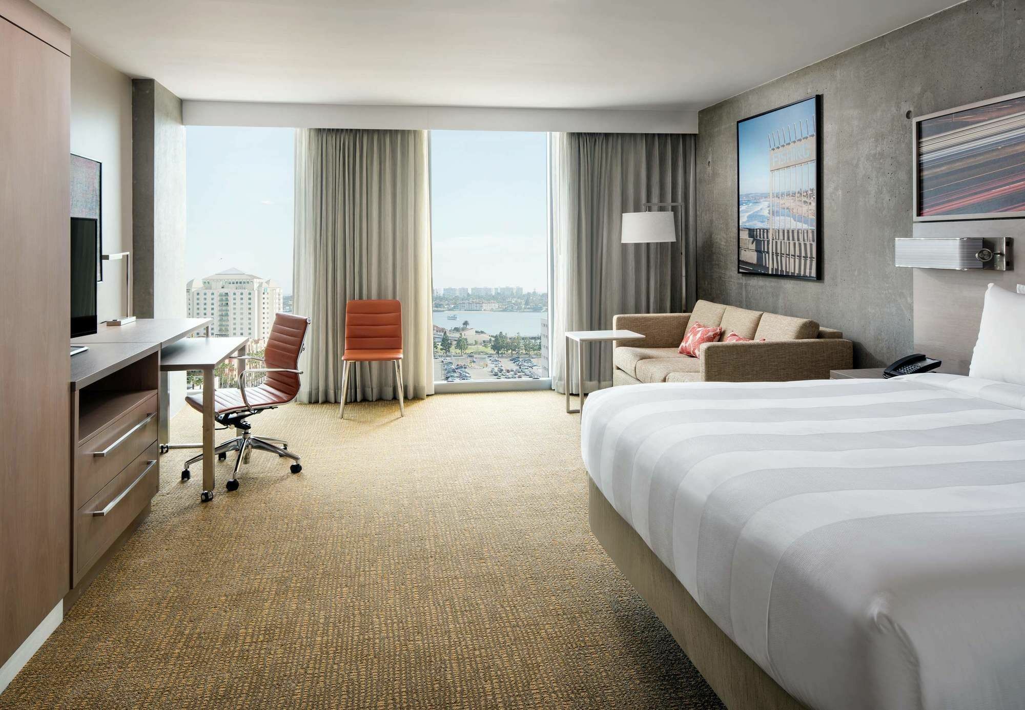 By Marriott Downtown/bayfront Hotel San Diego